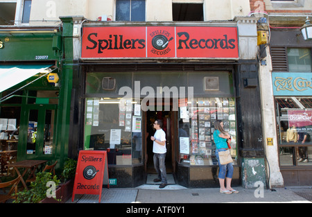 Extérieur de Spillers Records le plus vieux magasin de disques dans le monde établi 1894 Cardiff South Wales UK Banque D'Images