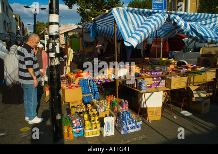 Marché de rue de Whitechapel à Londres Angleterre Royaume-uni Banque D'Images