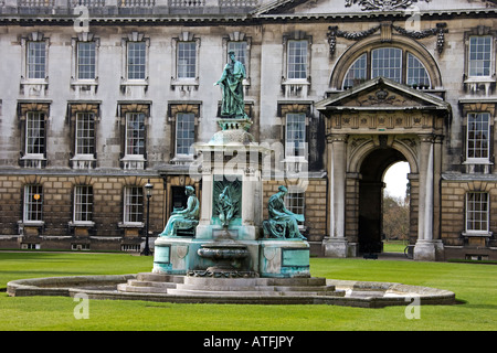 Grande cour du King's College de Cambridge, Cambridgeshire. L'East Anglia. UK. Banque D'Images