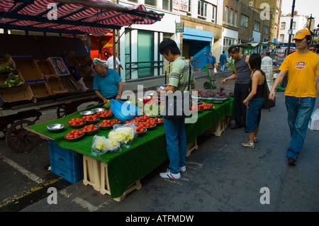 Berwick Street market dans Soho London England UK Banque D'Images