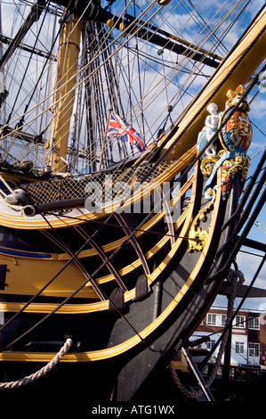 La figure de proue de la tête et HMS Victory à Portsmouth Banque D'Images