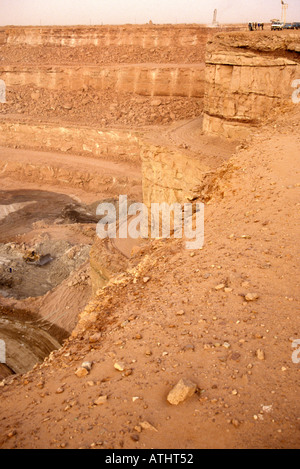 La Mine d'uranium à ciel ouvert d'Arlit, au Niger, Banque D'Images