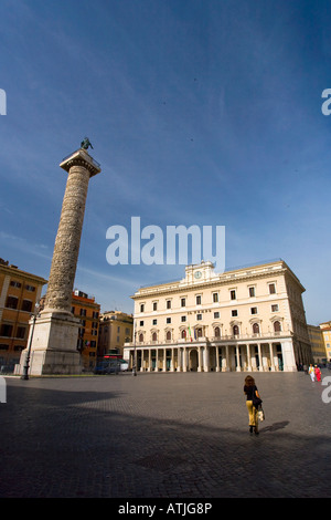 Piazza Colonna Rome Italie Banque D'Images
