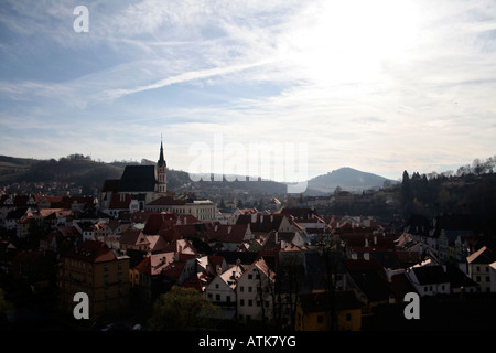 Une jolie vue de Cesky Krumlov sur un jour d'automne Banque D'Images