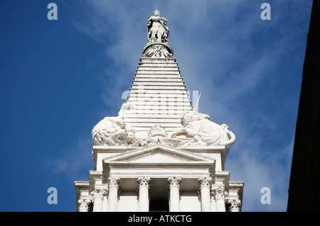 Clocher de l'église St Georges à Bloomsbury, Londres Banque D'Images