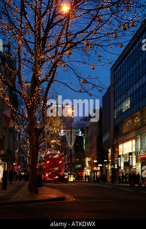 Les lumières de Noël sur Oxford Street, Londres Banque D'Images