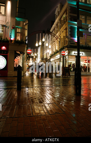 Les lumières de Noël sur Fouberts Place, Soho, Londres Banque D'Images