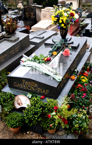 Edith Piaf (Edith Giovanna Gassion ) Cimetière du Père-Lachaise Cimetiere du Pere Lachaise Banque D'Images