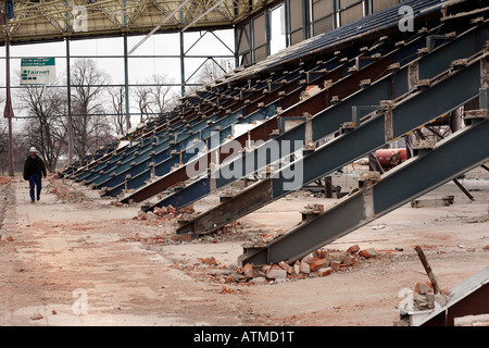 Ruine de l'ancien hall de patinage sur glace. Dresde, Saxe, Allemagne Banque D'Images