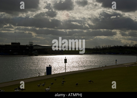 Vue de l'accueil du centre sportif national de l'eau de Pierrepont en Angleterre Banque D'Images