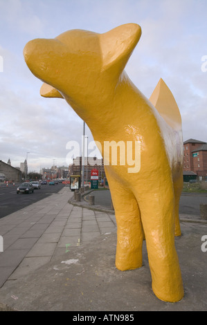 Grande sculpture de banane agneau Liverpool Banque D'Images