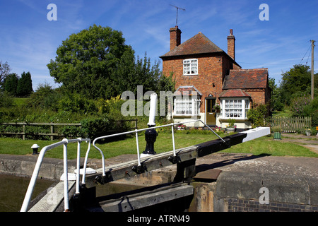 Lock the lock à Hatton Grand Union canal vol angleterre warwickshire uk Banque D'Images