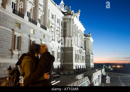 Palacio Real de Madrid, au crépuscule, Madrid, Espagne, Europe, UNION EUROPÉENNE Banque D'Images