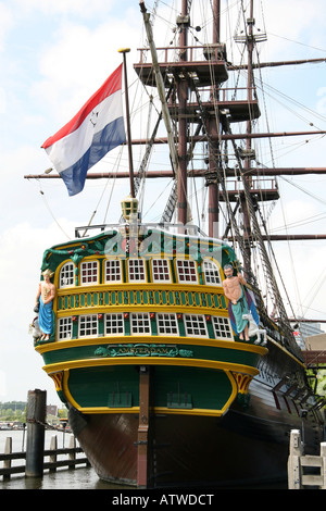 Le tableau arrière du navire à la réplique d'Amsterdam Pays-Bas Maritime Museum, Amsterdam. Banque D'Images