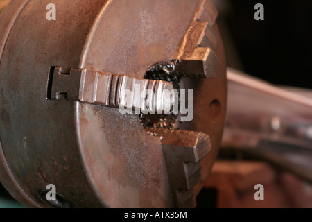 Trois jaw chuck tour Banque D'Images