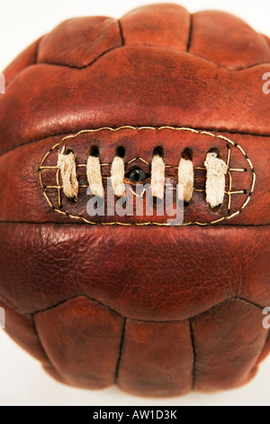 Cuir Classic vintage football close-up Banque D'Images