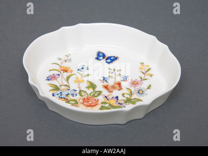 Assiette céramique fine dish Banque D'Images