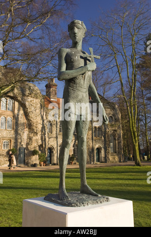 Statue de St Edmund à Bury St Edmunds, Suffolk, UK Banque D'Images