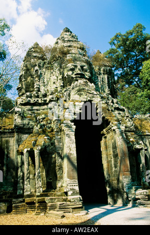 North Gate, Angkor Thom, au Cambodge Banque D'Images