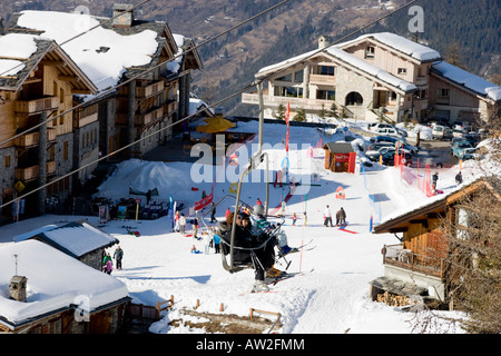 Teleski des chalets de ski et restaurants Sainte Foy Tarentaise France Banque D'Images