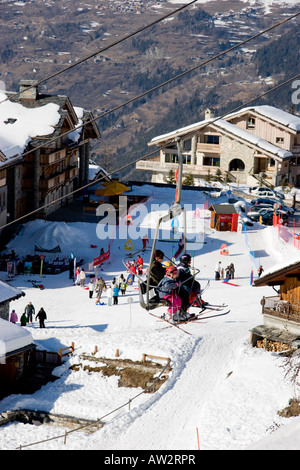 Teleski des chalets de ski et restaurants Sainte Foy Tarentaise France Banque D'Images