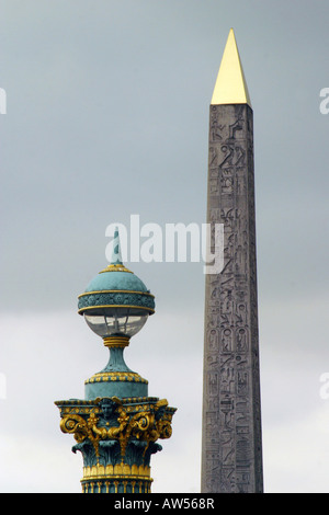 L'obélisque sur la Place de la Concorde. Banque D'Images