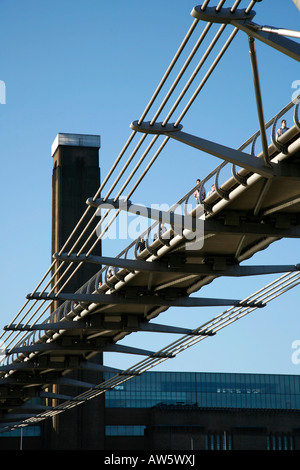 Tate Modern et Pont du Millenium, Bankside, Londres Banque D'Images