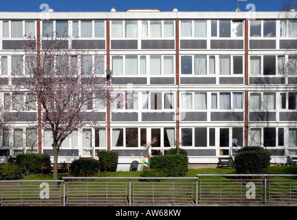 Immeuble d'appartements à Roehampton, Londres Banque D'Images