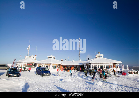 La station de ski au-dessus de Kaunispaa Saariselka Finlande du nord le changement climatique a déjà augmenté la température moyenne de 0,7 °C. Banque D'Images