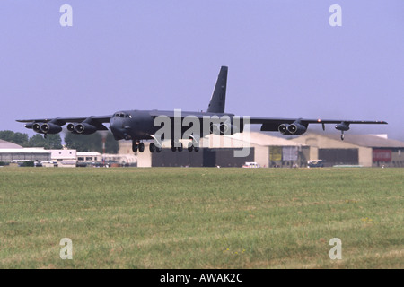 Boeing B-52H Stratofortess exploités par l'US Air Force, décoller de RAF Fairford Banque D'Images