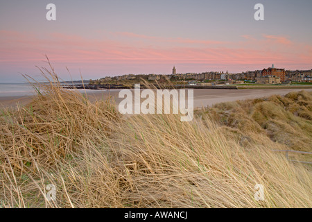 Coucher du soleil St Andrews West Sands Banque D'Images