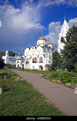 La Russie, Suzdal, couvent Pokrovsky, Cathédrale de l'Intersession de la Sainte Vierge Banque D'Images