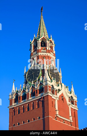 La Russie, Moscou, la Place Rouge, le Kremlin, Tour Sauveur Banque D'Images