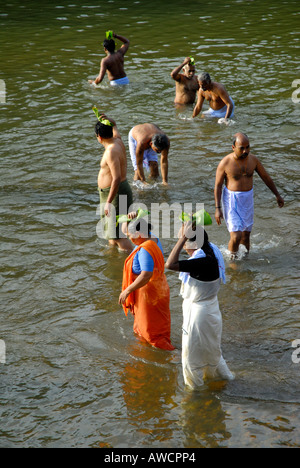 VAVU BALI UN RITUEL D'HINDOUISTES KERALA Banque D'Images