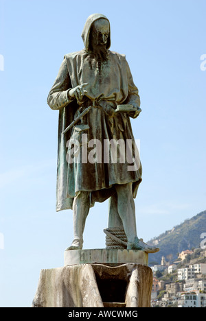 Amalfi côte amalfitaine Campanie Italie Italia memorial Buonarroti inventeur de la boussole Banque D'Images