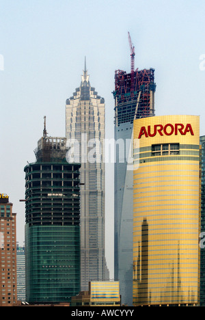 Les bâtiments de grande hauteur à Pudong, Shanghai, Chine, Asie Banque D'Images