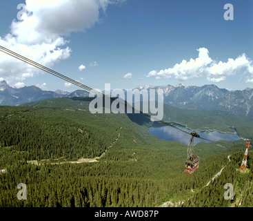 Le téléphérique de la Zugspitze, l'Allemagne, la plus haute montagne, gamme Wetterstein, Région de Werdenfels, Upper Bavaria, Bavaria, Allemand Banque D'Images