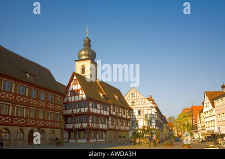 Place du marché avec la fontaine de Pâques, Forchheim, Haute-Franconie, Bavaria, Germany, Europe Banque D'Images