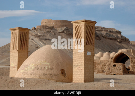 Tours de silence, Yazd, Iran Banque D'Images