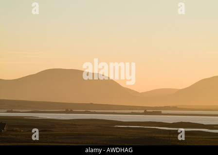 Dh Loch de Harray HARRAY Harray et ORKNEY Stenness Loch campagne Hoy Hills Banque D'Images