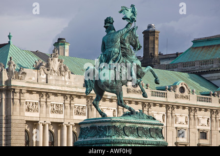 Statue de l'archiduc Charles d'Autriche sur Heldenplatz square, Hofburg, Vienne, Autriche, Europe Banque D'Images