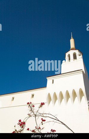 CALIFORNIA Santa Barbara spire du bâtiment du Théâtre Arlington monument extérieur en stuc blanc Banque D'Images