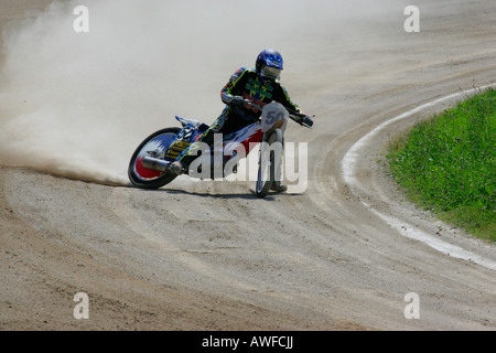 Course sur piste courte à une moto speedway dans Muehldorf am Inn, Upper Bavaria, Bavaria, Germany, Europe Banque D'Images