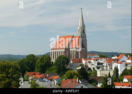 Ville de Neuoetting, Haute-Bavière, Bavaria, Germany, Europe Banque D'Images