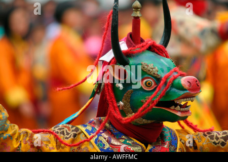 Danseur masqué au Tsechu (festival), Thimphu, Bhoutan Banque D'Images