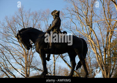 Statue et Monument au général Nathanael Greene qui ont combattu dans la guerre révolutionnaire Guilford Courthouse NMP, Greensboro, NC Banque D'Images