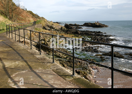 Front de mer de Cushendall dans le comté d'Antrim en Irlande du Nord. Banque D'Images