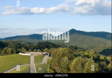Great Smoky Mountains point d'observation à la fin de l'été soirée paysage, haut pays, en Caroline du Nord, Caroline du Nord, États-Unis, Amérique latine. Banque D'Images