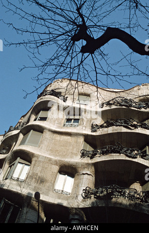 Espagne L'ARCHITECTURE DE GAUDI À LA CASA BATLLO À BARCELONE Photo Julio Etchart Banque D'Images