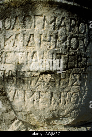 Le grec ancien manuscrit gravé dans la pierre. Banque D'Images